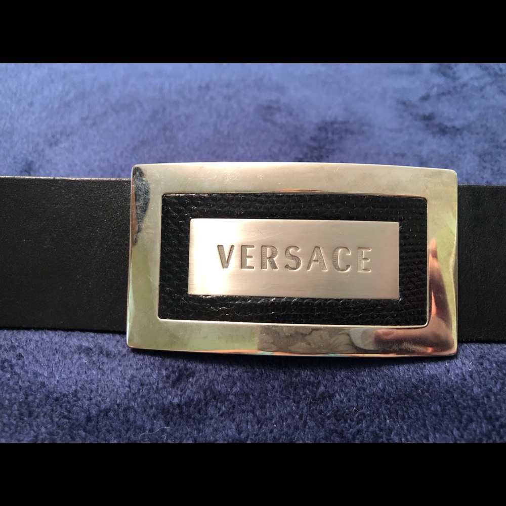 Black Versace belt